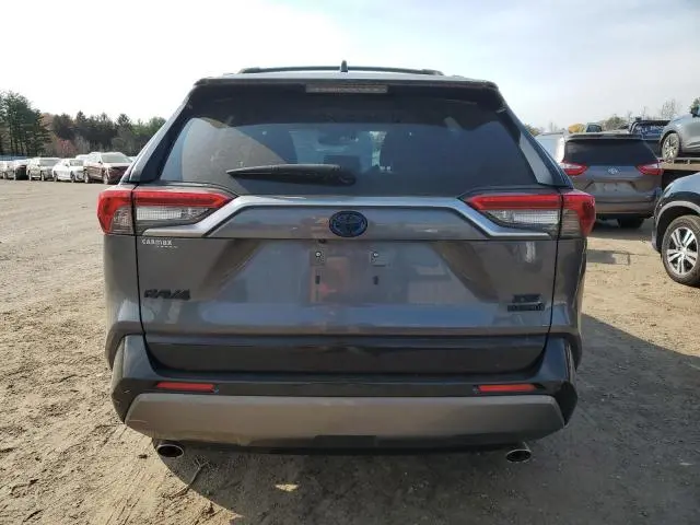 2020 TOYOTA RAV4 XSE  