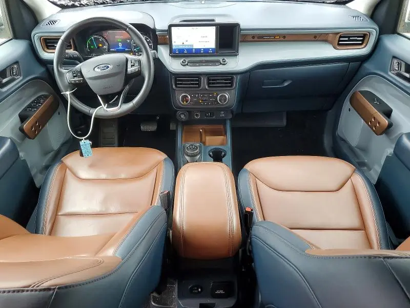 2023 FORD MAVERICK XL  