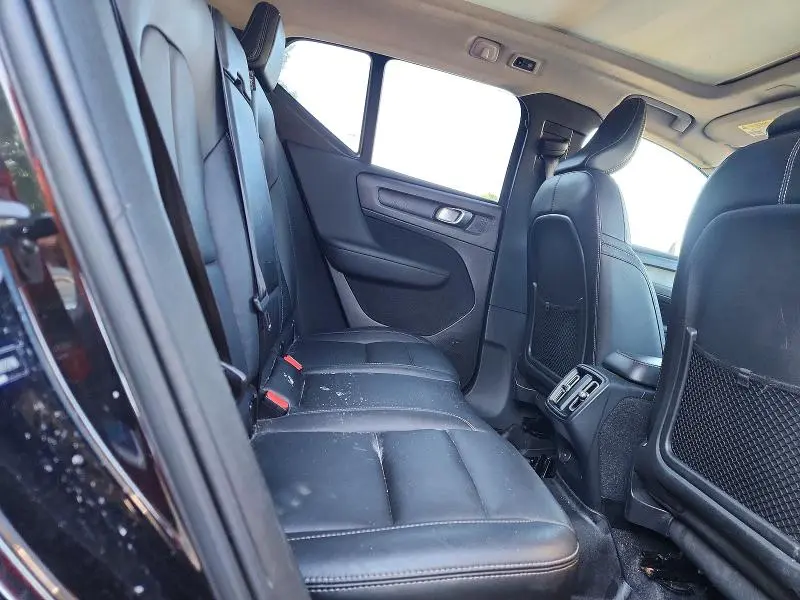 2019 VOLVO XC40 T5 INSCRIPTION  
