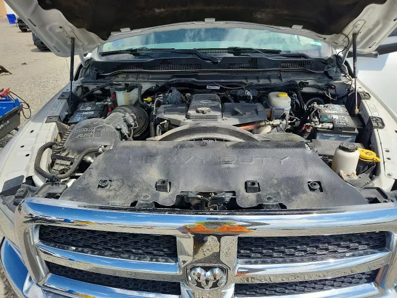 2016 RAM 2500 SLT  
