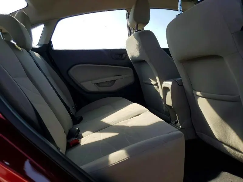 2017 FORD FIESTA SE  