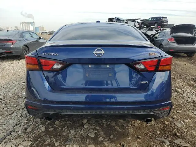 2024 NISSAN ALTIMA SR  