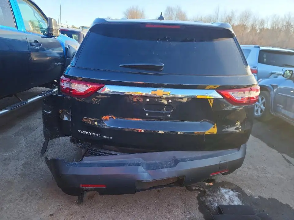2019 CHEVROLET TRAVERSE LS  