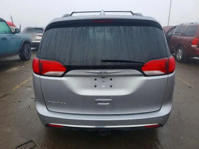 2017 CHRYSLER PACIFICA TOURING L PLUS  