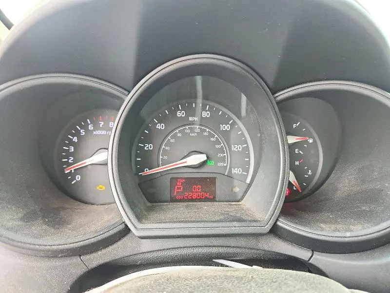 2014 KIA RIO LX  