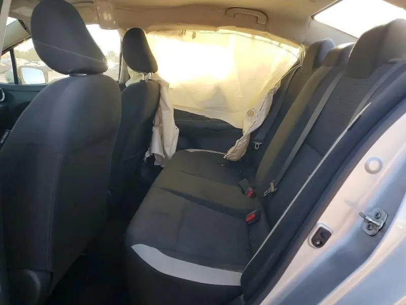 2020 NISSAN VERSA SV  