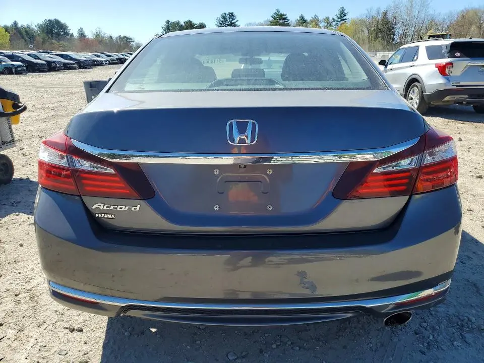 2017 HONDA ACCORD LX  