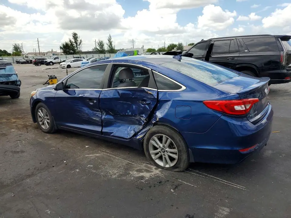 2015 HYUNDAI SONATA SE  
