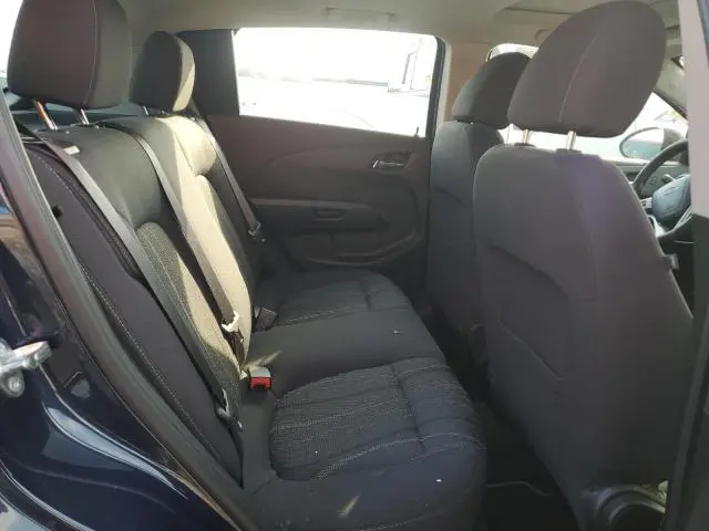 2015 CHEVROLET SONIC LT  