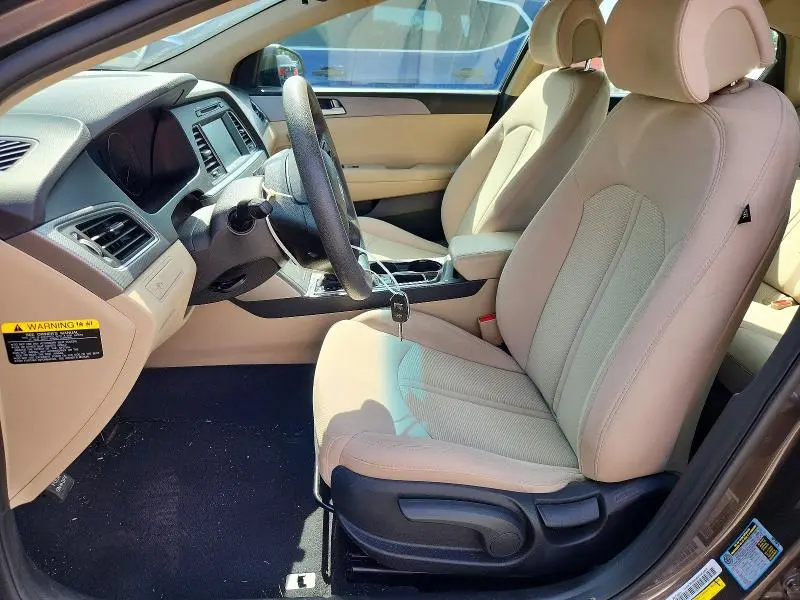 2016 HYUNDAI SONATA SE  