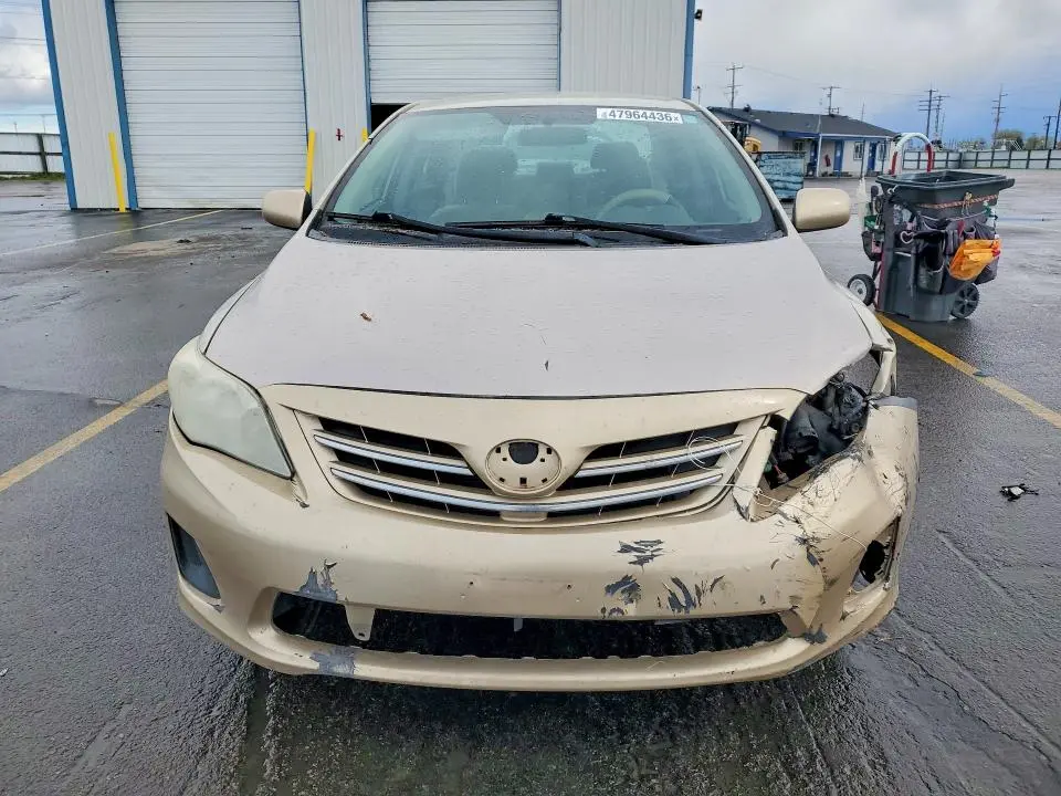 2013 TOYOTA COROLLA   