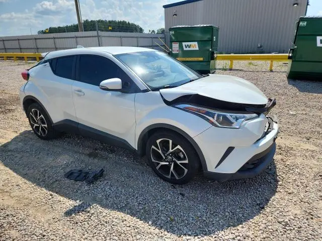 2019 TOYOTA C-HR XLE  