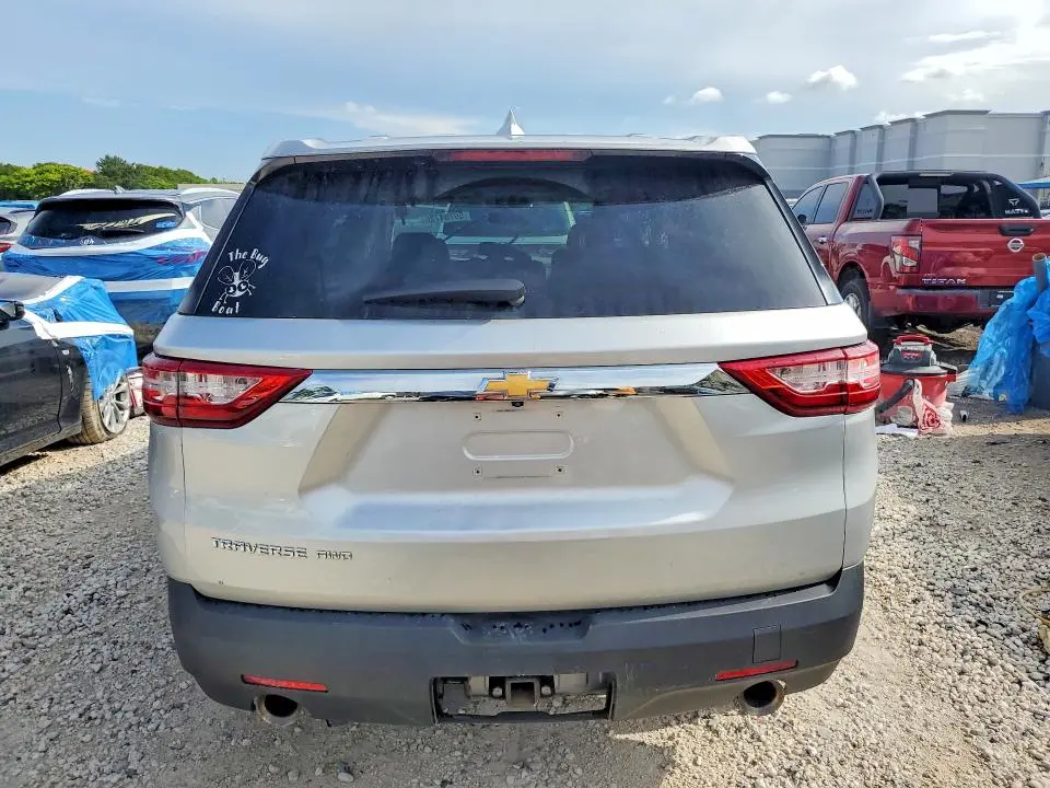 2018 CHEVROLET TRAVERSE LS  
