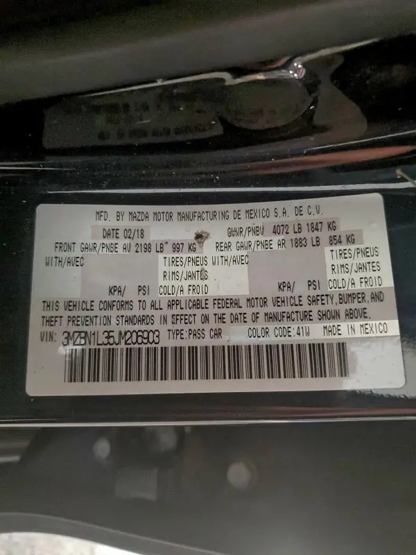 2018 MAZDA 3 TOURING  
