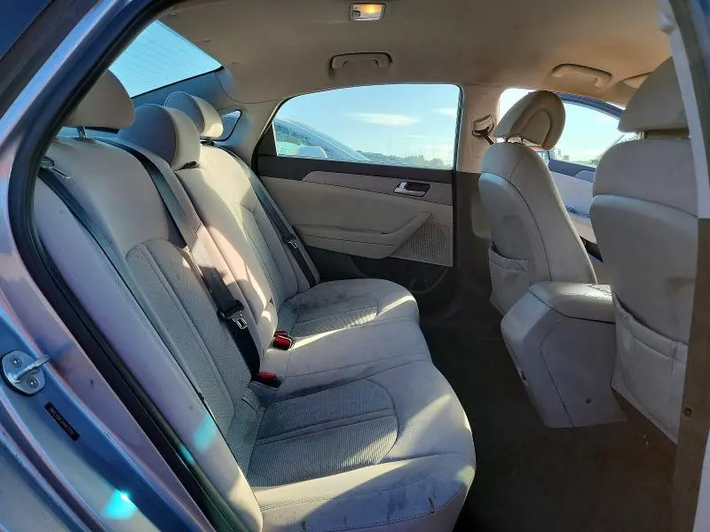 2017 HYUNDAI SONATA SE  