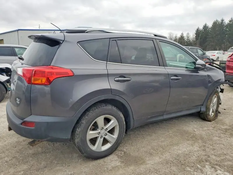 2014 TOYOTA RAV4 XLE  