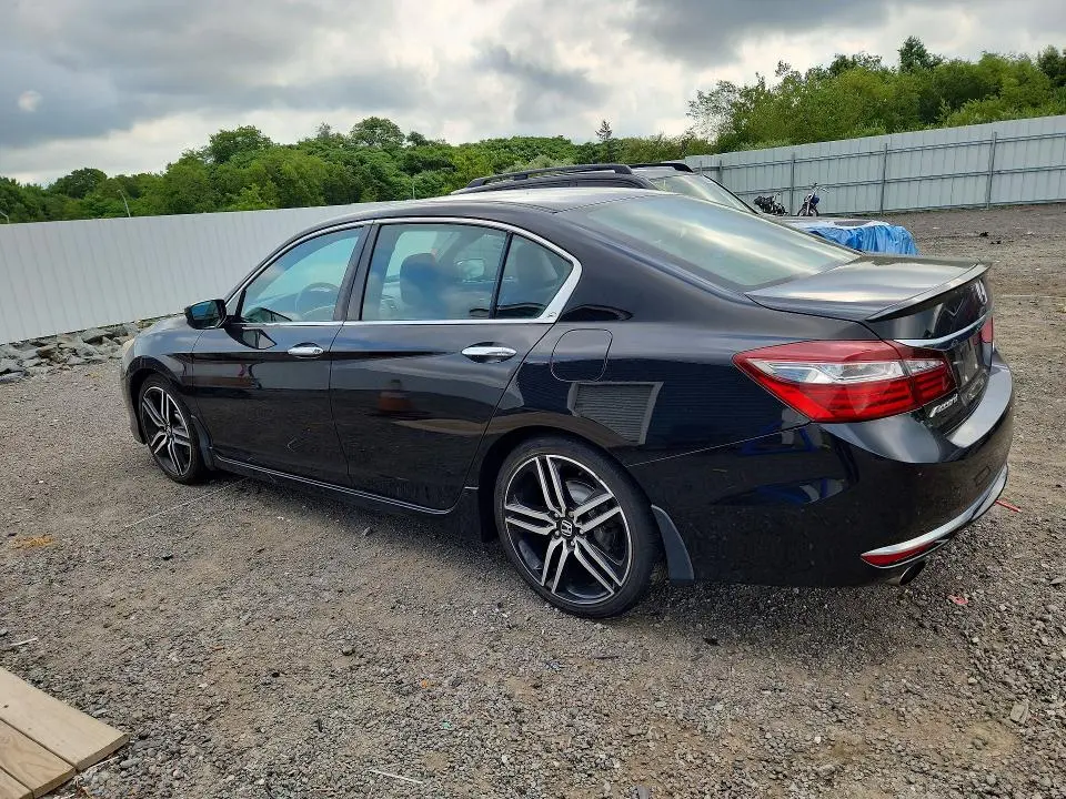 2017 HONDA ACCORD SPORT  