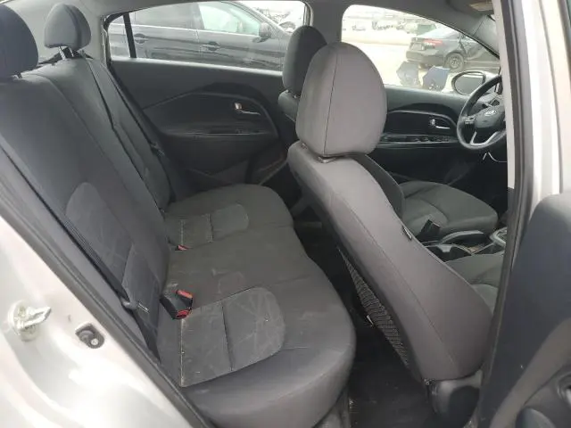 2015 KIA RIO LX  