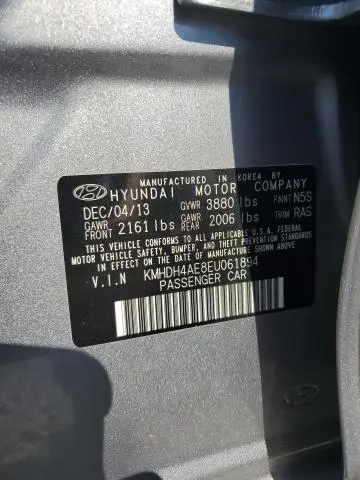 2014 HYUNDAI ELANTRA SE  