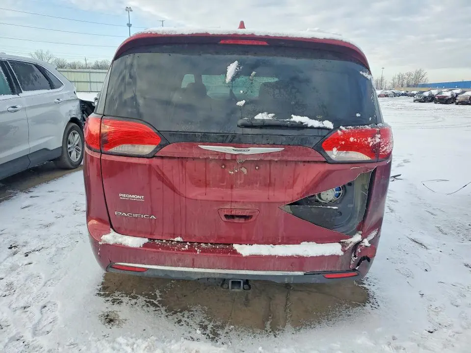 2017 CHRYSLER PACIFICA TOURING L  