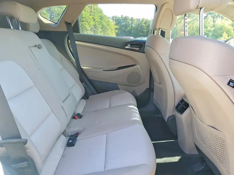 2018 HYUNDAI TUCSON VALUE  