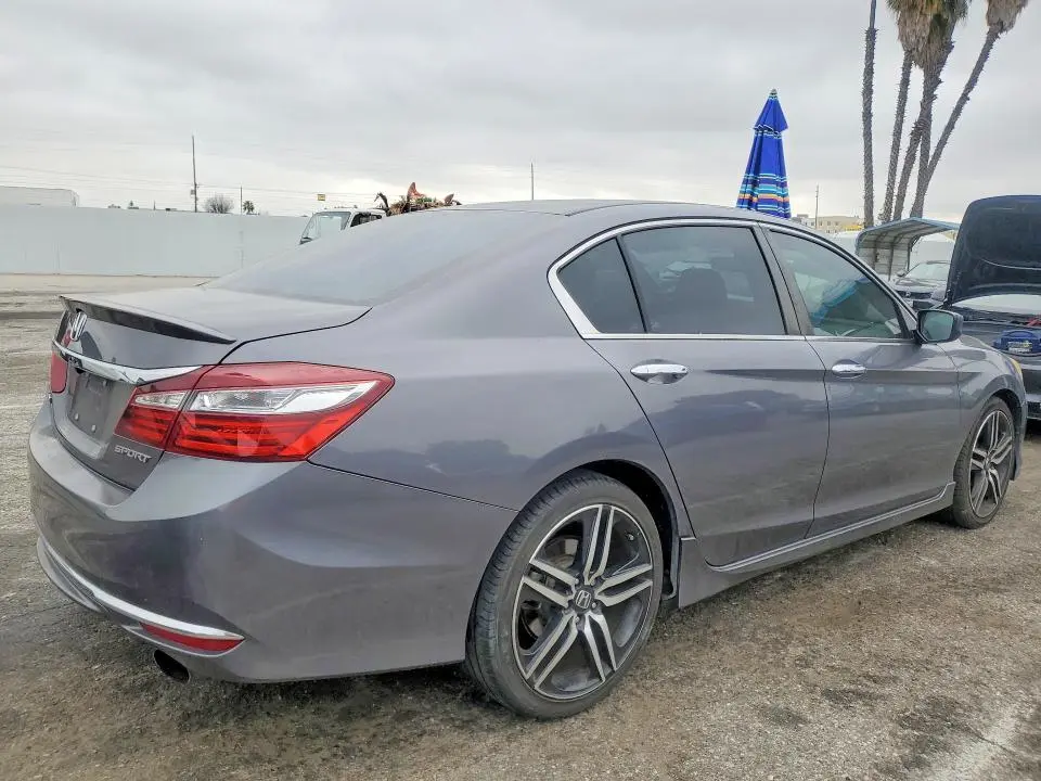 2017 HONDA ACCORD SPORT  
