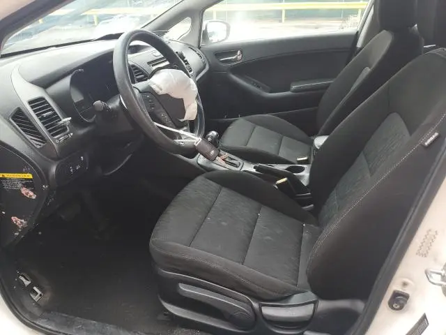 2016 KIA FORTE LX  