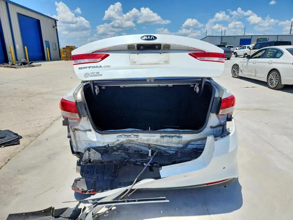 2016 KIA OPTIMA LX  
