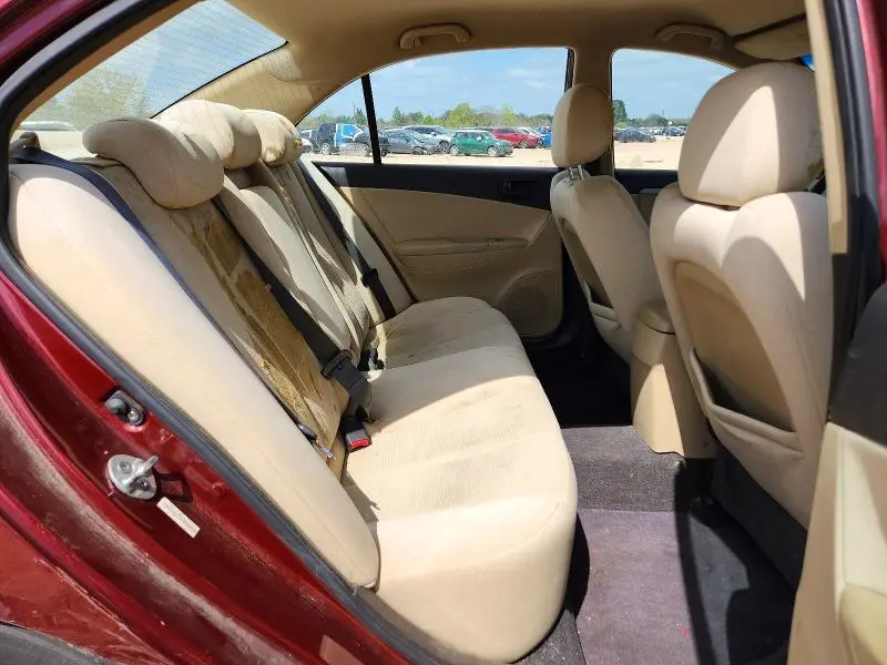 2010 HYUNDAI SONATA GLS  