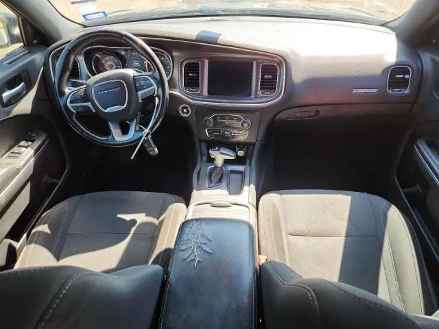 2017 DODGE CHARGER SXT  