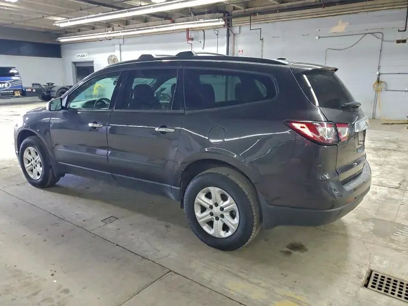 2014 CHEVROLET TRAVERSE LS  