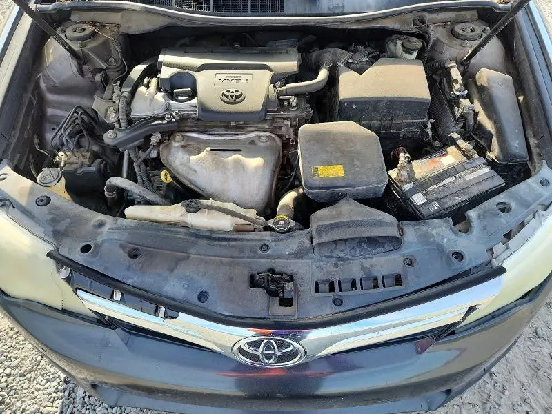 2014 TOYOTA CAMRY LE  