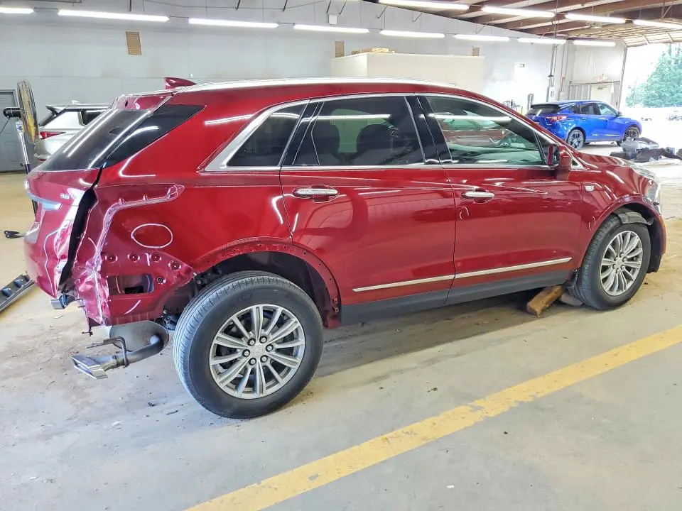 2017 CADILLAC XT5 LUXURY  