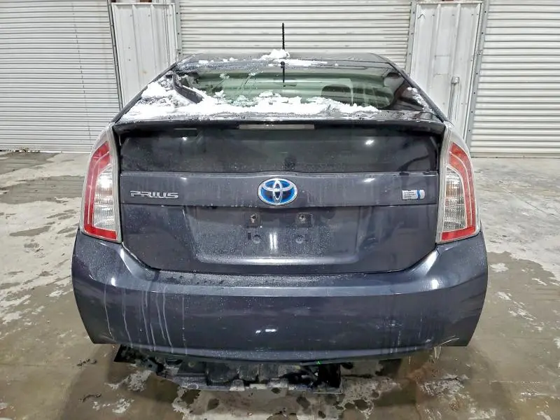 2015 TOYOTA PRIUS   