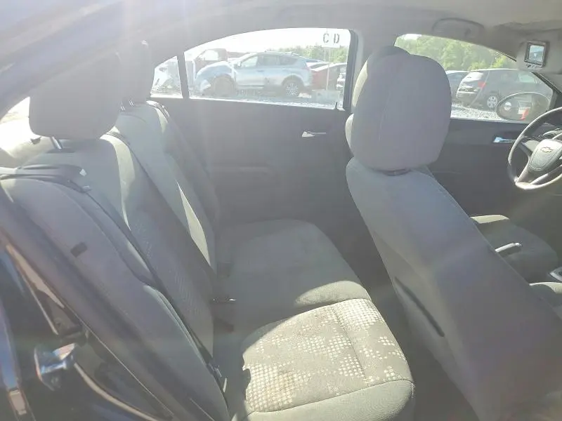 2013 CHEVROLET SONIC LS  