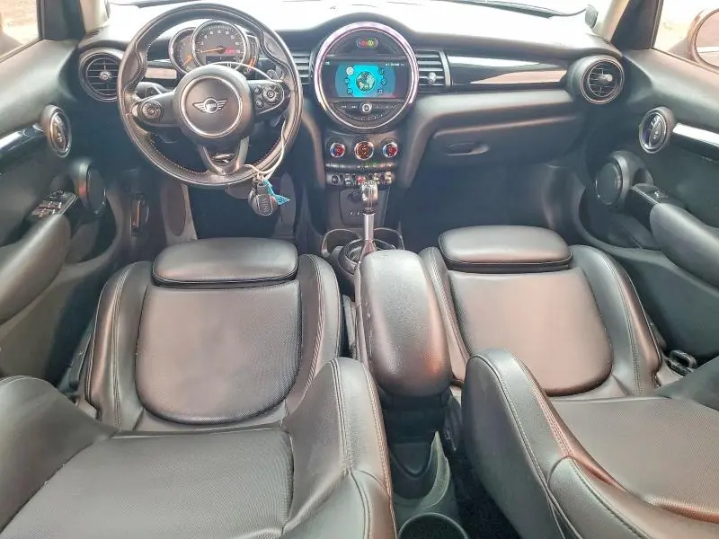 2019 MINI COOPER S  