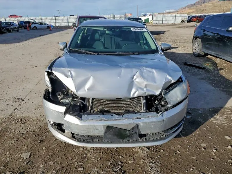 2012 VOLKSWAGEN PASSAT SE  