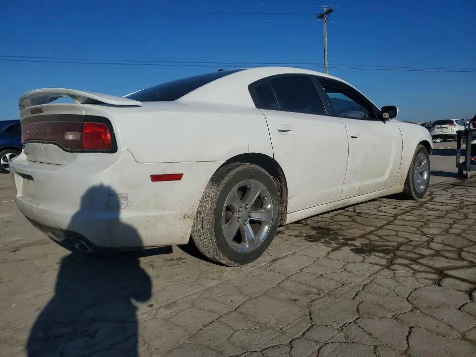 2012 DODGE CHARGER SXT  