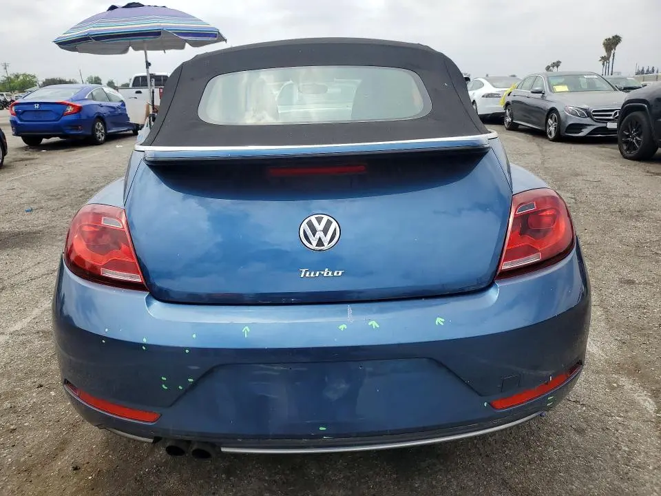 2018 VOLKSWAGEN BEETLE S  