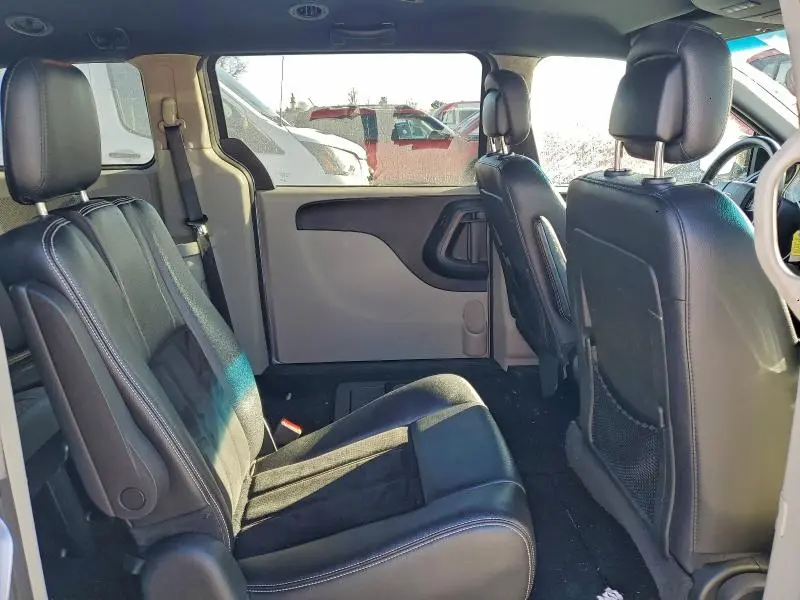 2017 DODGE GRAND CARAVAN SXT  