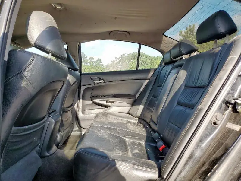 2011 HONDA ACCORD SE  