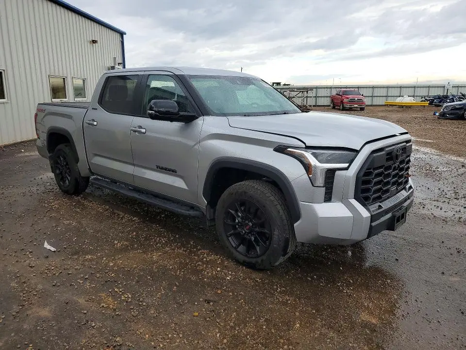 2024 TOYOTA TUNDRA LIMITED  