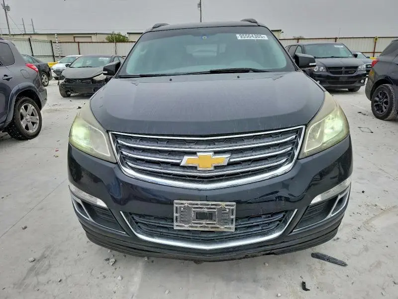 2015 CHEVROLET TRAVERSE LT  