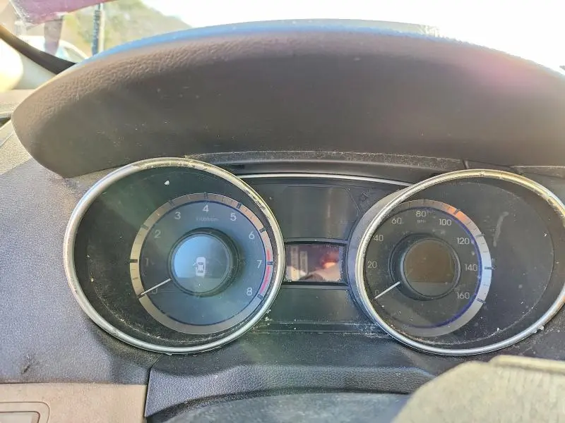 2011 HYUNDAI SONATA GLS  