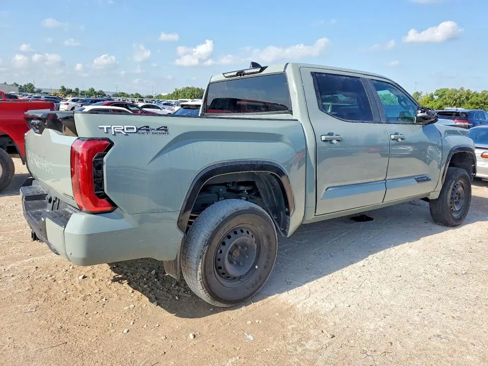 2026 TOYOTA TUNDRA PLATINUM HV  