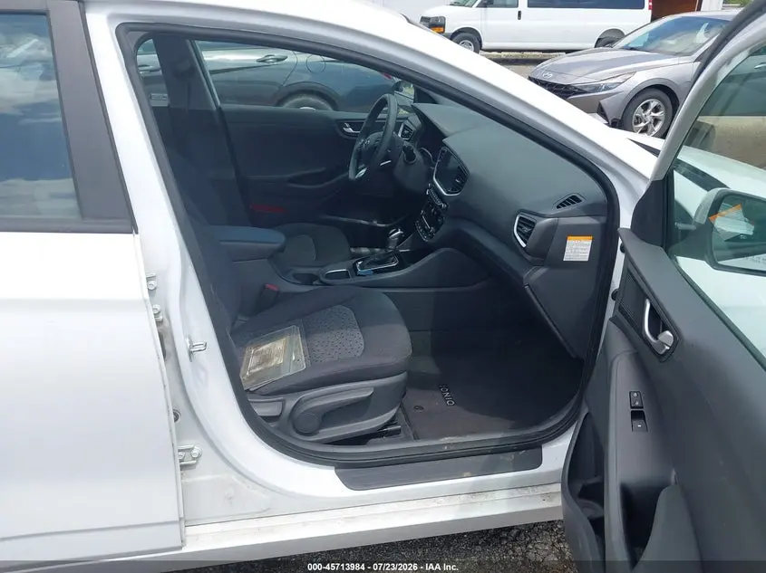 2018 HYUNDAI IONIQ HYBRID BLUE