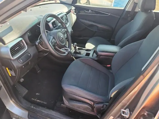 2016 KIA SORENTO L  