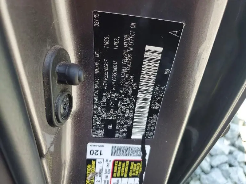 2015 TOYOTA SIENNA XLE 8-PASSENGER  