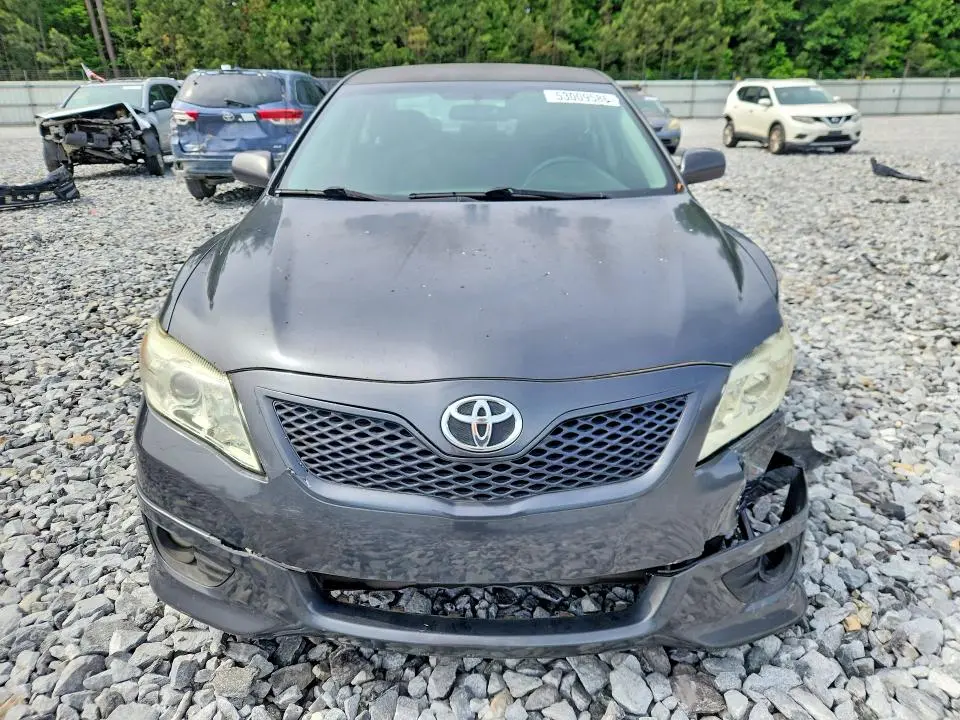 2010 TOYOTA CAMRY SE  