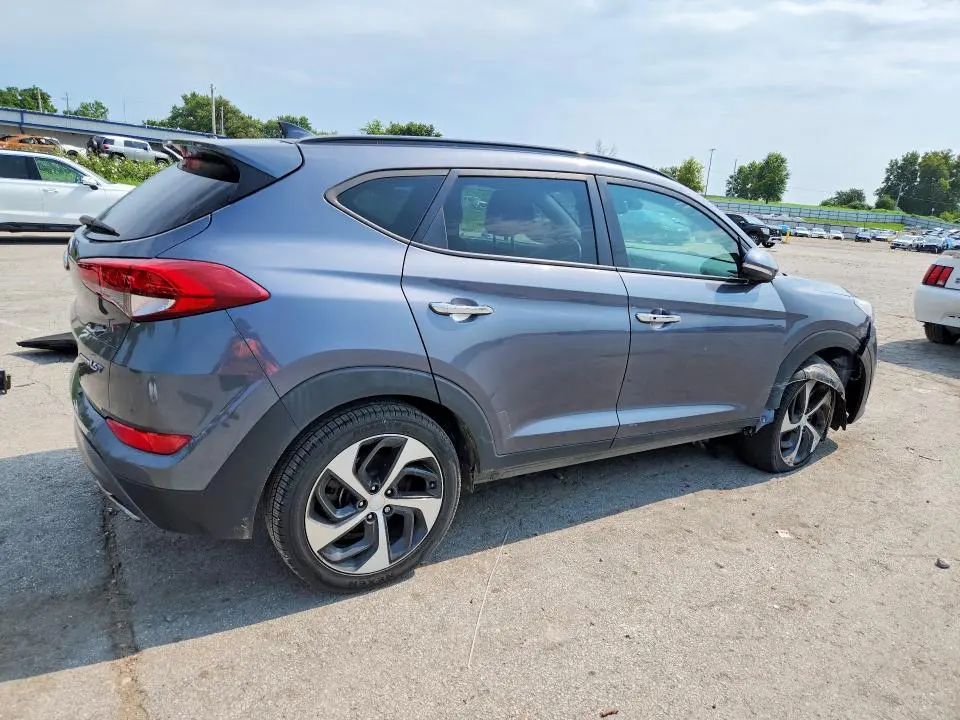2016 HYUNDAI TUCSON LIMITED  